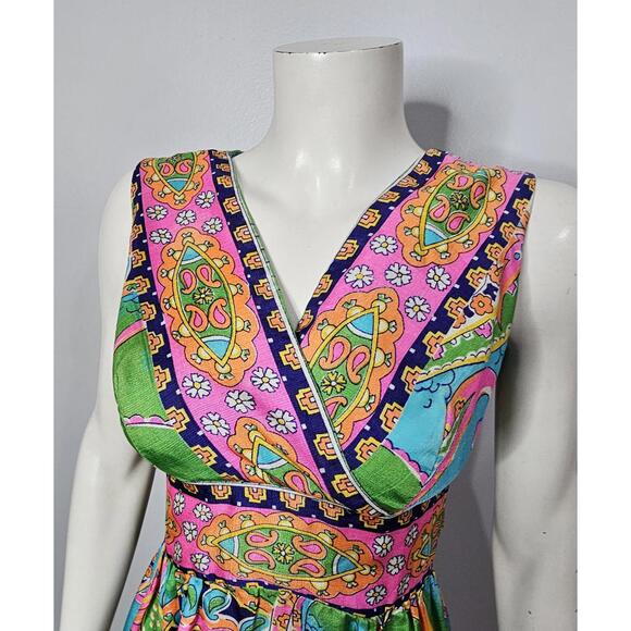 Vintage 1960s Psychedelic Maxi Dress *AS IS* - Picture 2 of 10